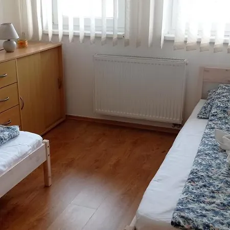 Csillag Apartman